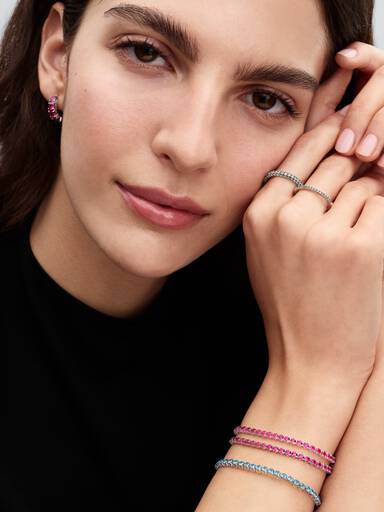 Funkelndes Rosafarbenes Tennisarmband