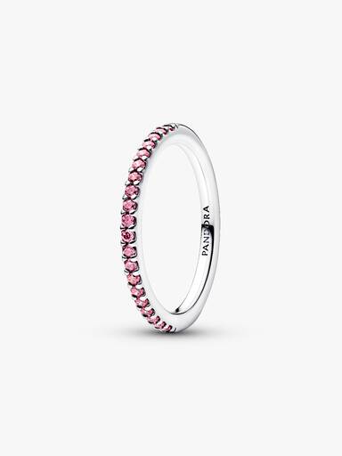 Funkelnder Rosafarbener Pavé-Band Ring