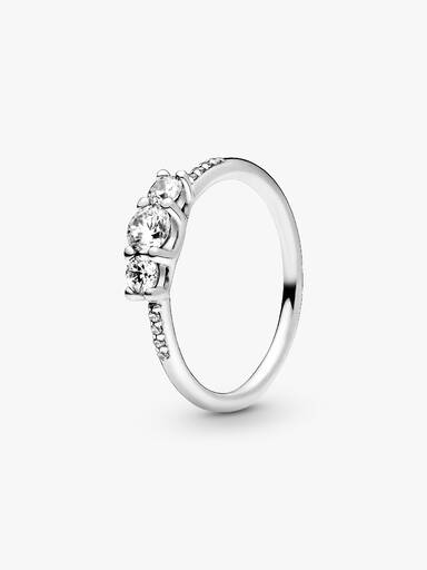 Drei Klare Steine Ring