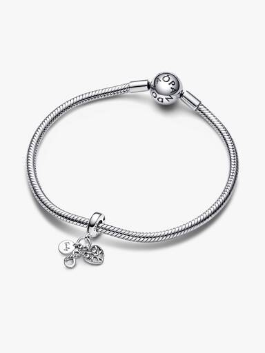 Family Infinity Triple Charm-Anhänger