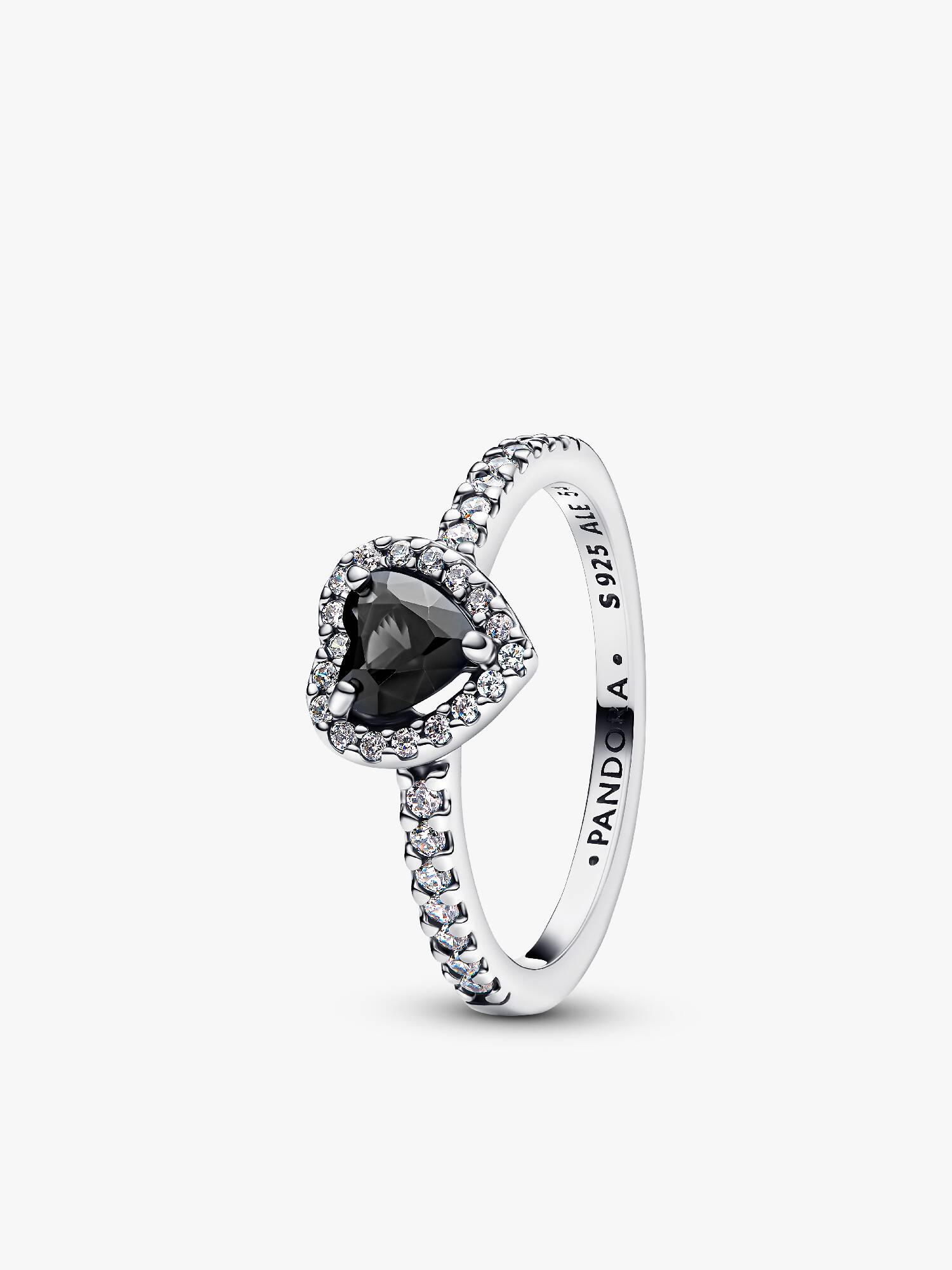 Erhabenes schwarzes Herz Ring