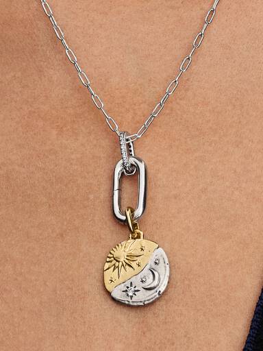 Sonne und Mond Medaillon-Charm
