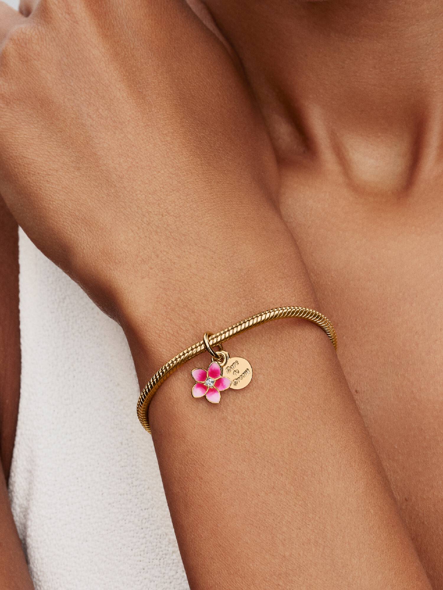 Disney Vaiana Blume Charm-Anhänger
