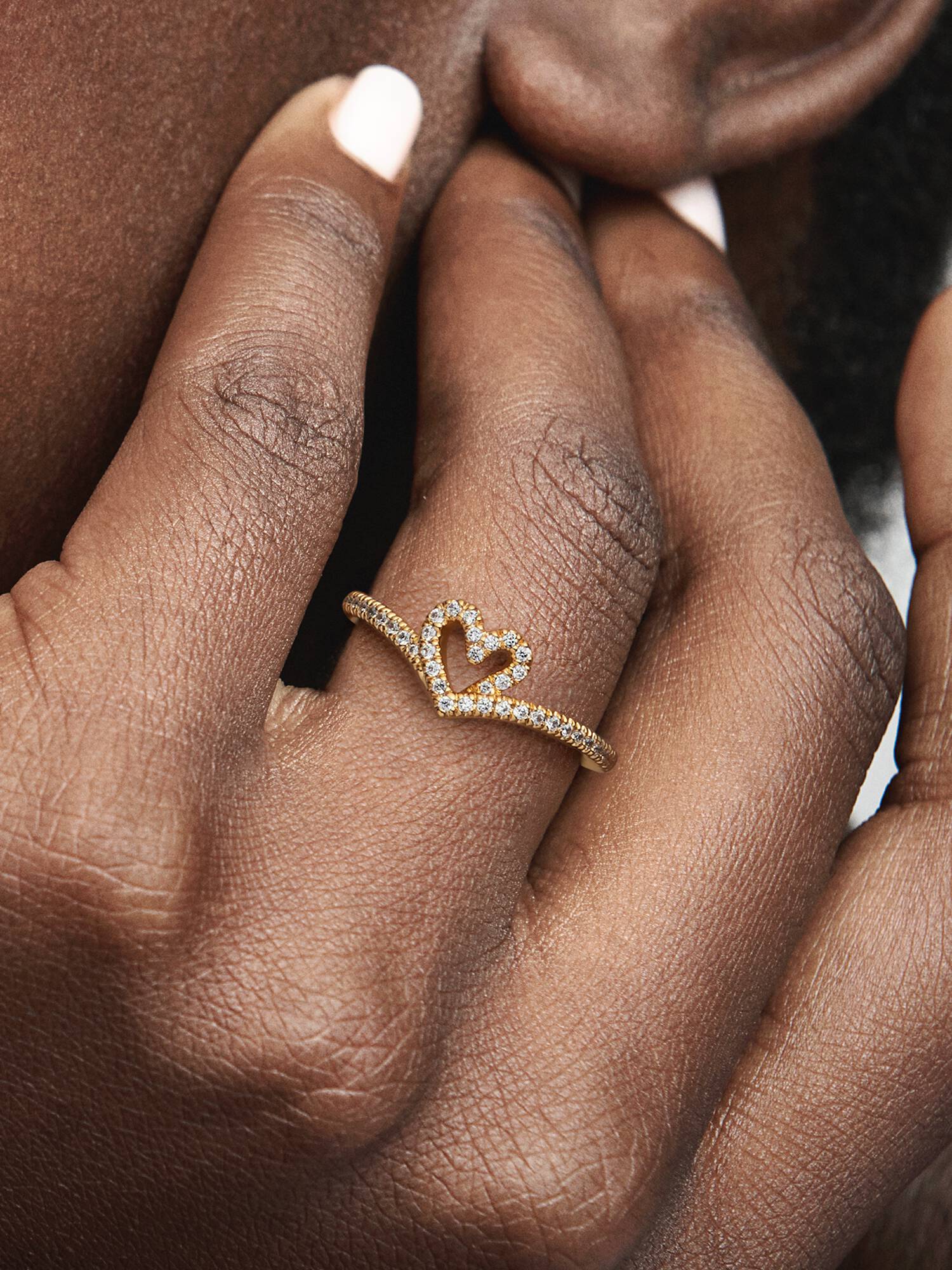 Pandora Timeless Wishbone Funkelndes Herz Ring