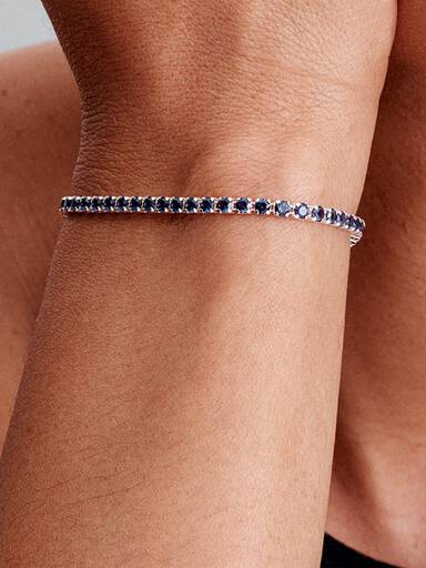 Funkelndes Blaues Tennisarmband