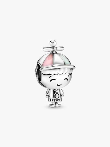 Kleiner Junge Charm
