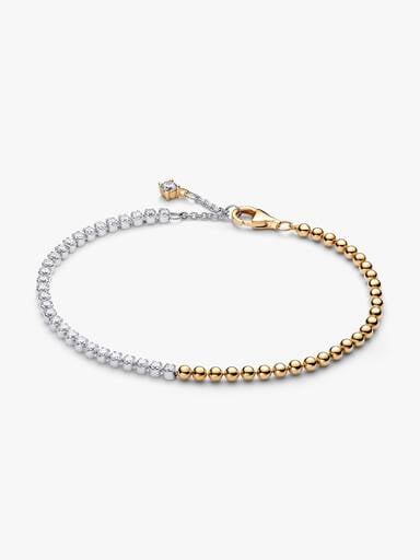 Kugeln und Tennisarmband