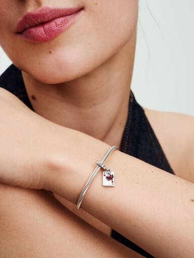 Disney Villains Herzkönigin Doppelter Charm-Anhänger