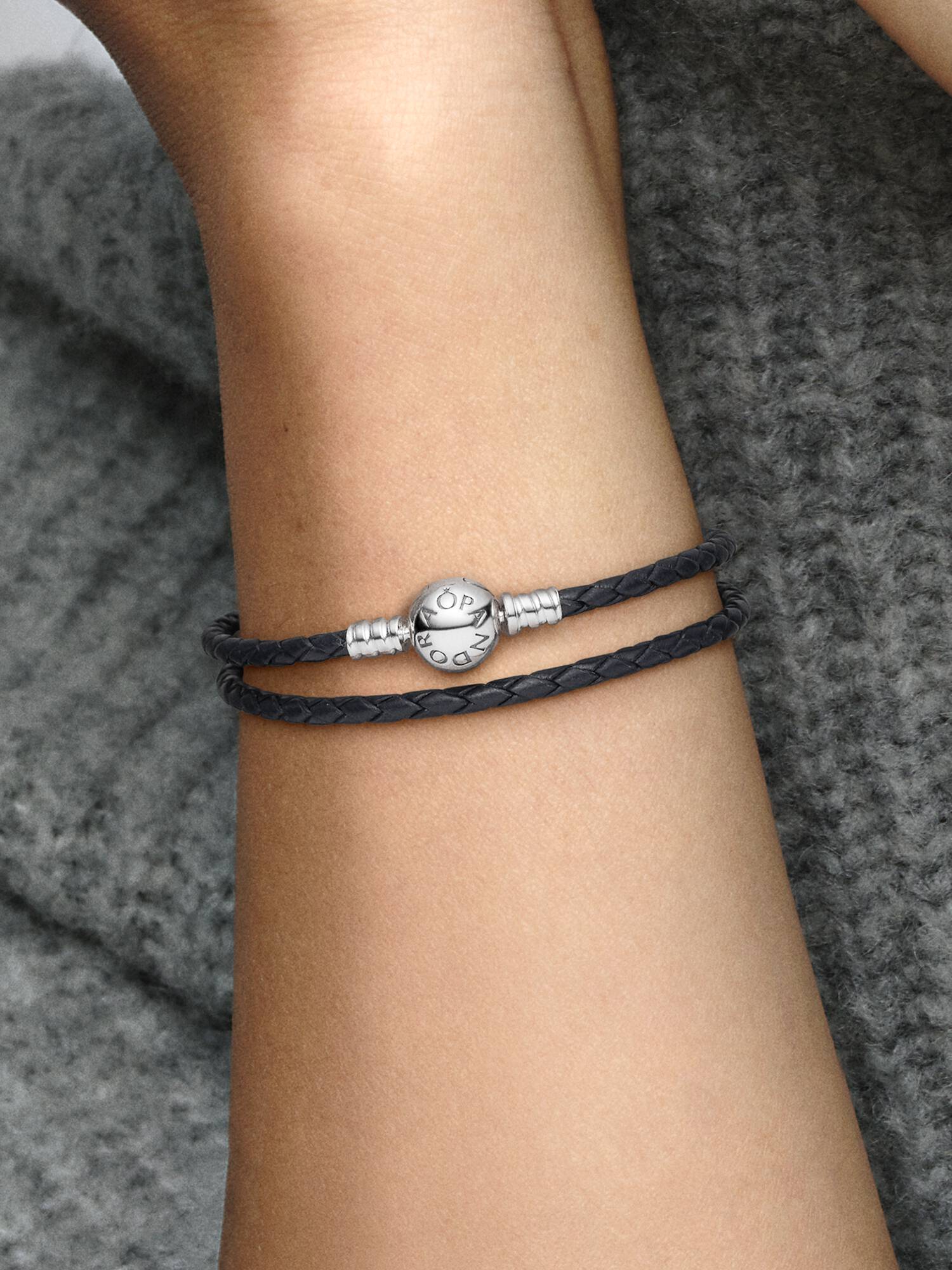 Pandora Moments Doppeltes schwarzes Lederarmband