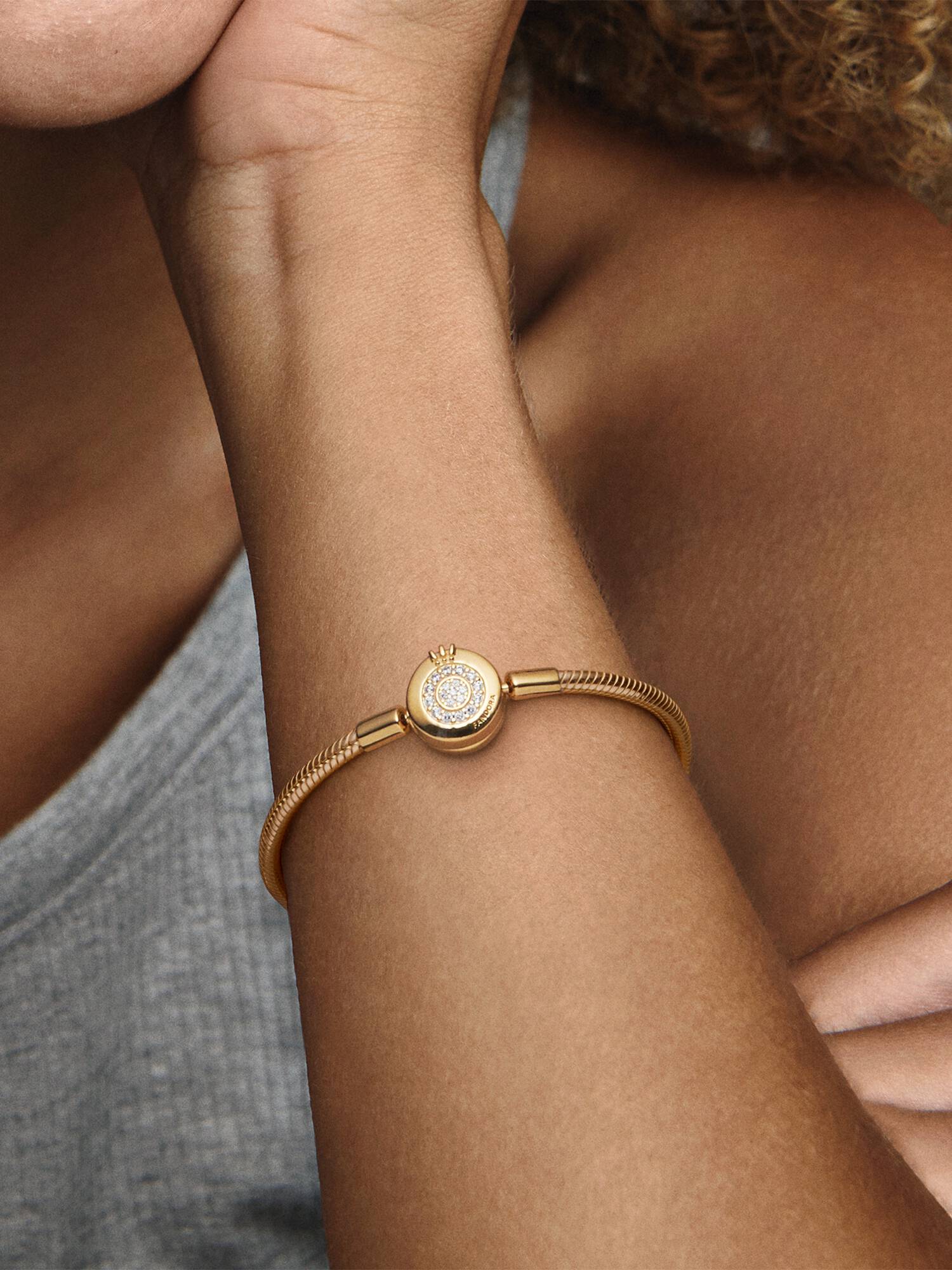 Funkelndes Crown O Schlangen-Gliederarmband