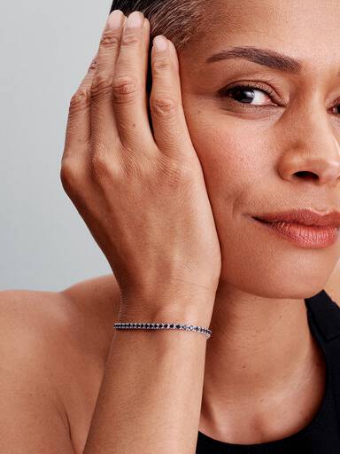 Funkelndes Blaues Tennisarmband