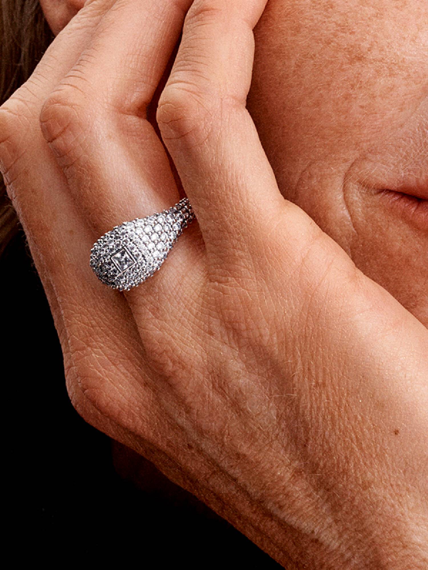 Pavé-Quadrat Cocktailring