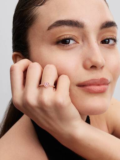 Funkelndes Erhabenes Herz Ring