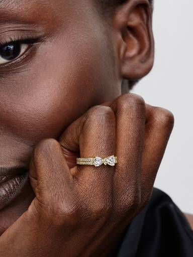 Funkelnde Schleife Doppelreihiger Ring