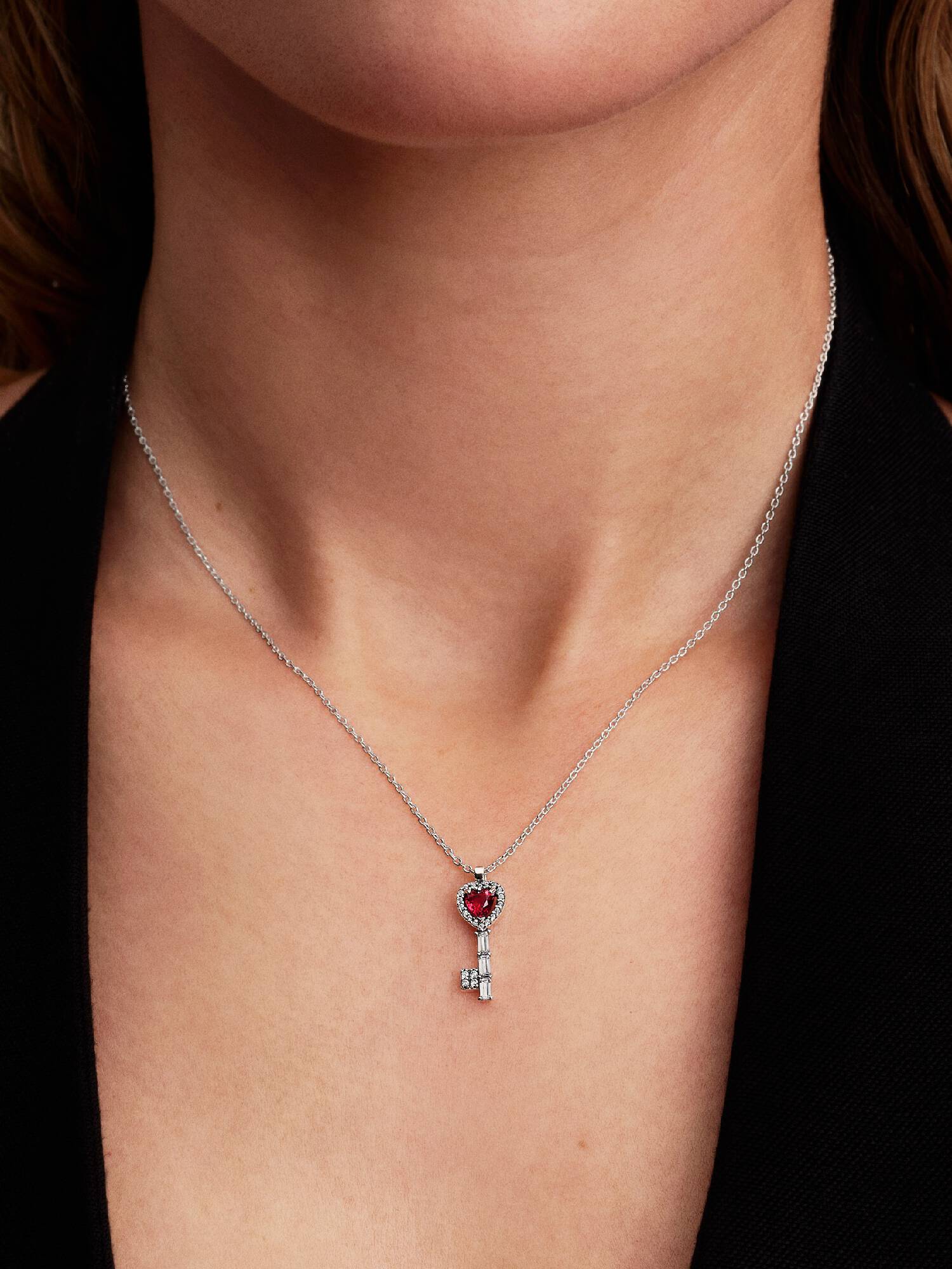 Erhabenes Herz Schlüssel Collier-Halskette