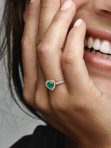 Funkelndes Erhabenes Herz Ring