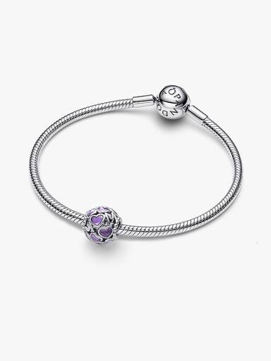 Offen gearbeitete Herzen Mum-Charm