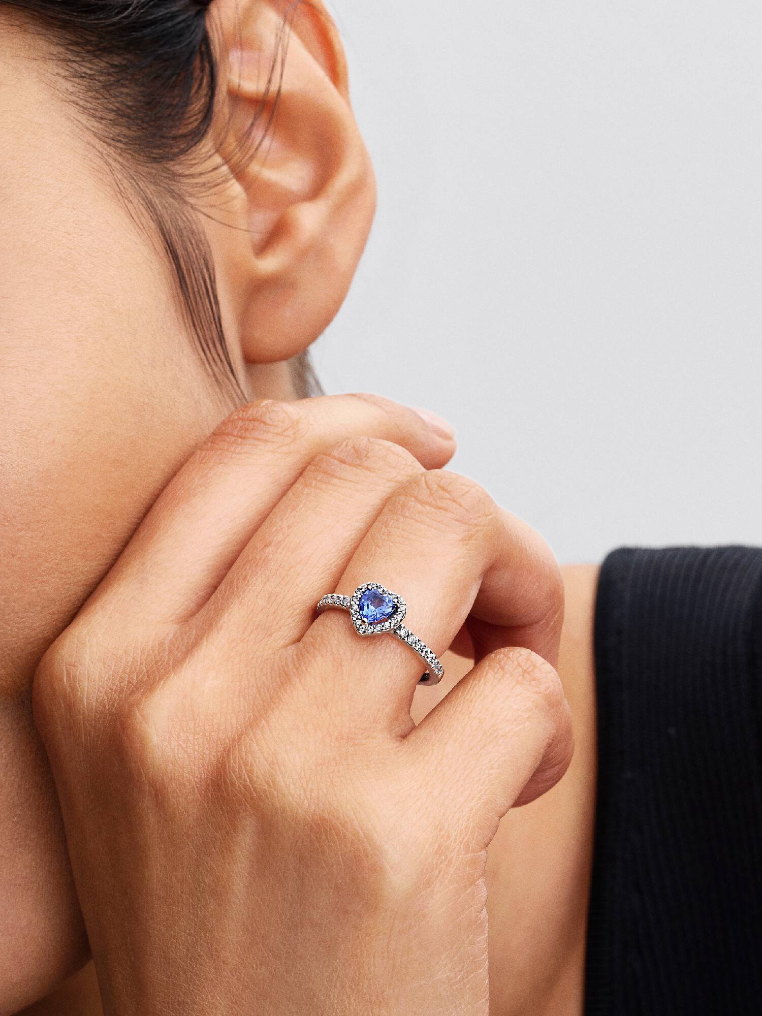 Funkelndes Erhabenes Herz Ring