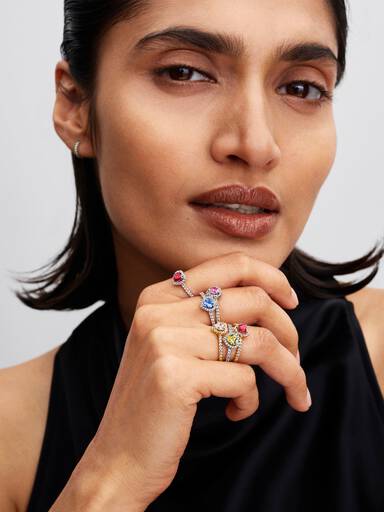 Erhabenes Rosafarbenes Herz Ring