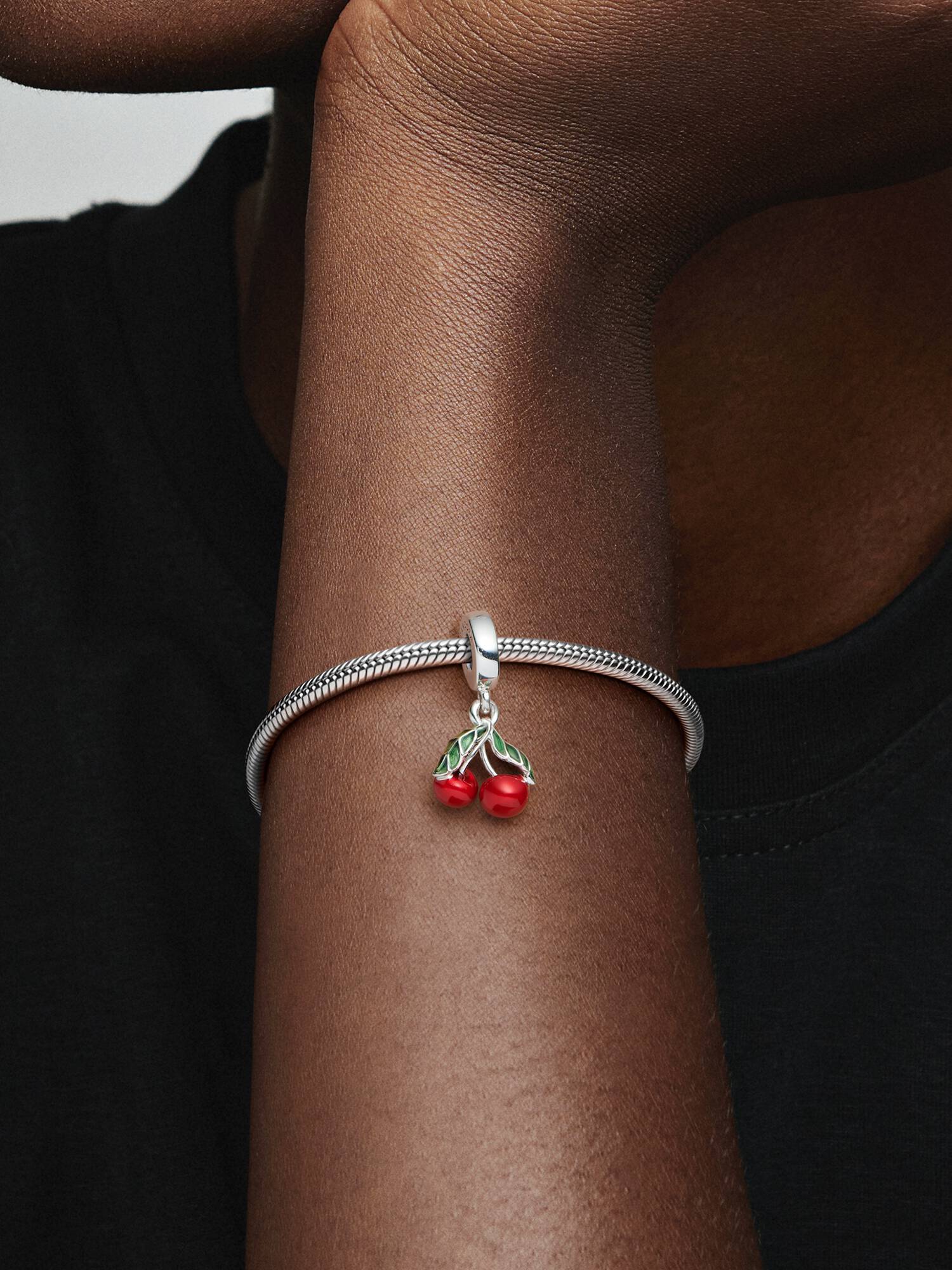 Asymmetrische Kirsche Charm-Anhänger