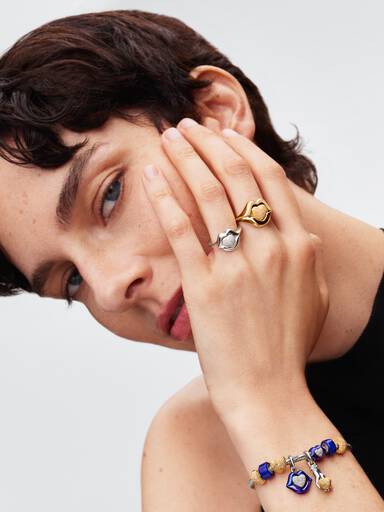 Pat McGrath The Lips of Love Statement Ring