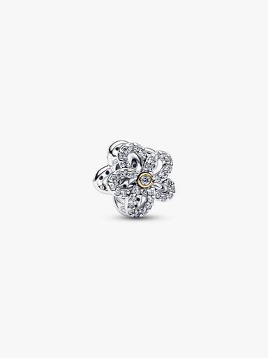 Pavé Blume Offen gearbeitetes Charm