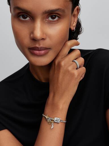 Disney Schneewittchen Vergifteter Apfel mit im Labor gezüchtetem Diamant Charm
