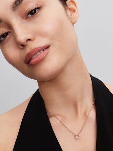 Rosafarbenes Herz Collier