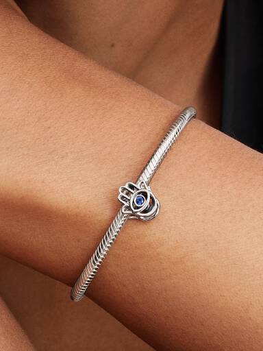 Hand der Fatima Charm