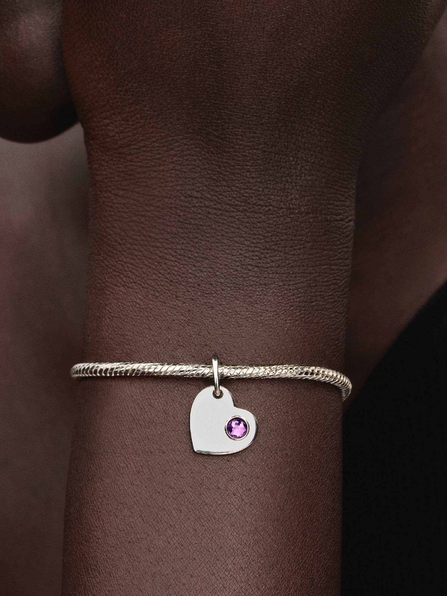Gravierbares Herz Violetter Stein Charm-Anhänger