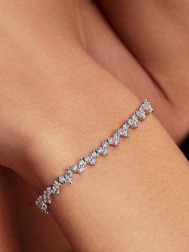 Drei Steine Herz Armband